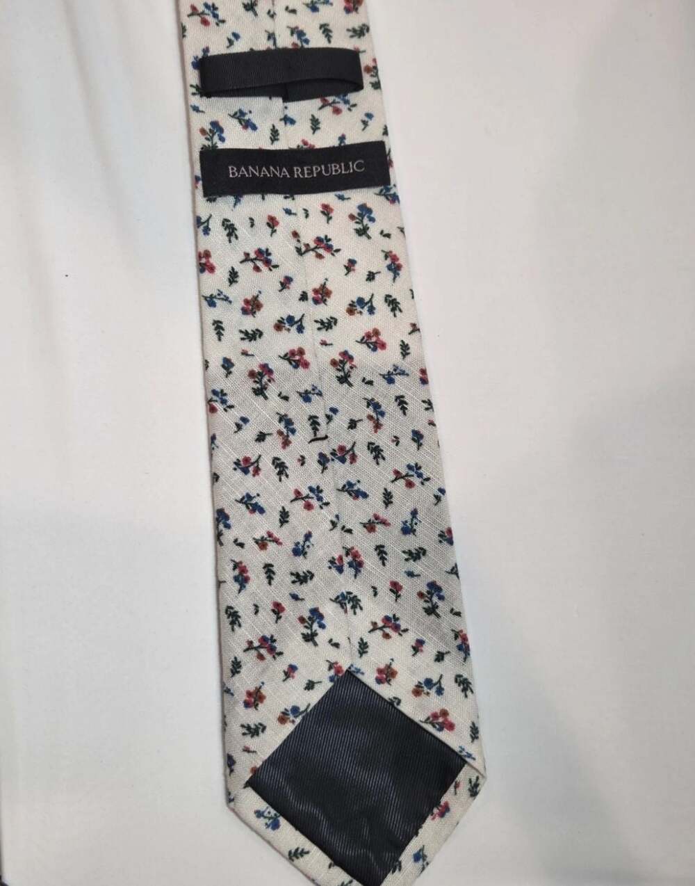 Banana Republic White Floral Print Linen Cotton Blend Necktie